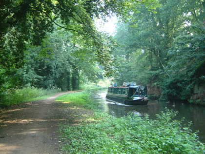 Staffordshire & Worcestershire Canal, Stourton