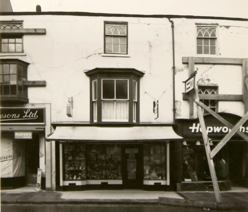 Old photos of Stourbridge town centre shops
