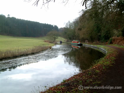 Canal at Dunsley